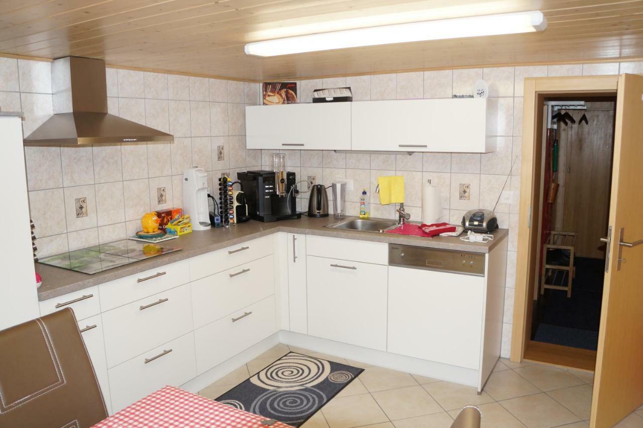 Haya Apartment Naters Екстериор снимка
