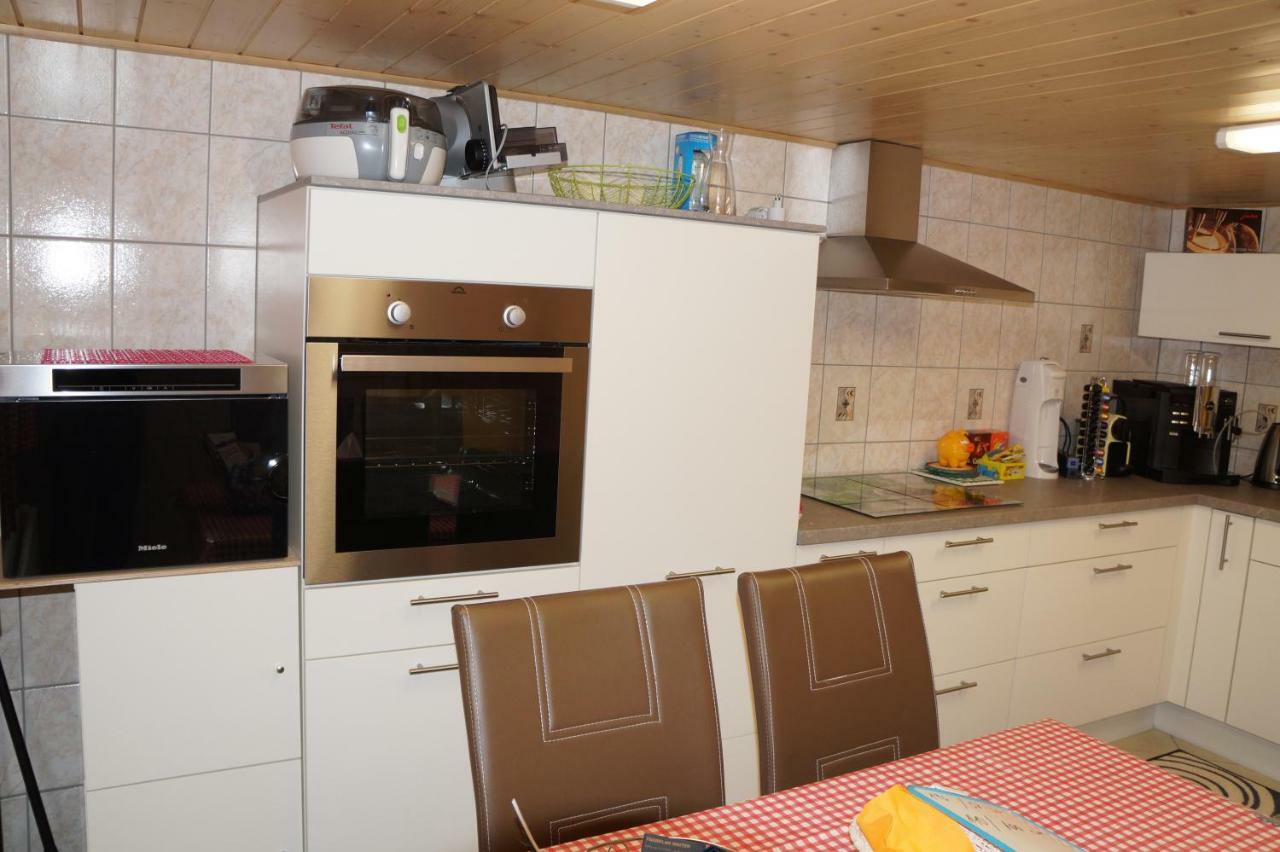 Haya Apartment Naters Екстериор снимка